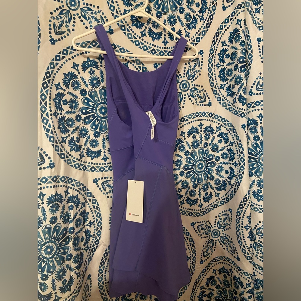 Lulu lemon court crush dress- size 12 - color chai never worn w/shorts built in.